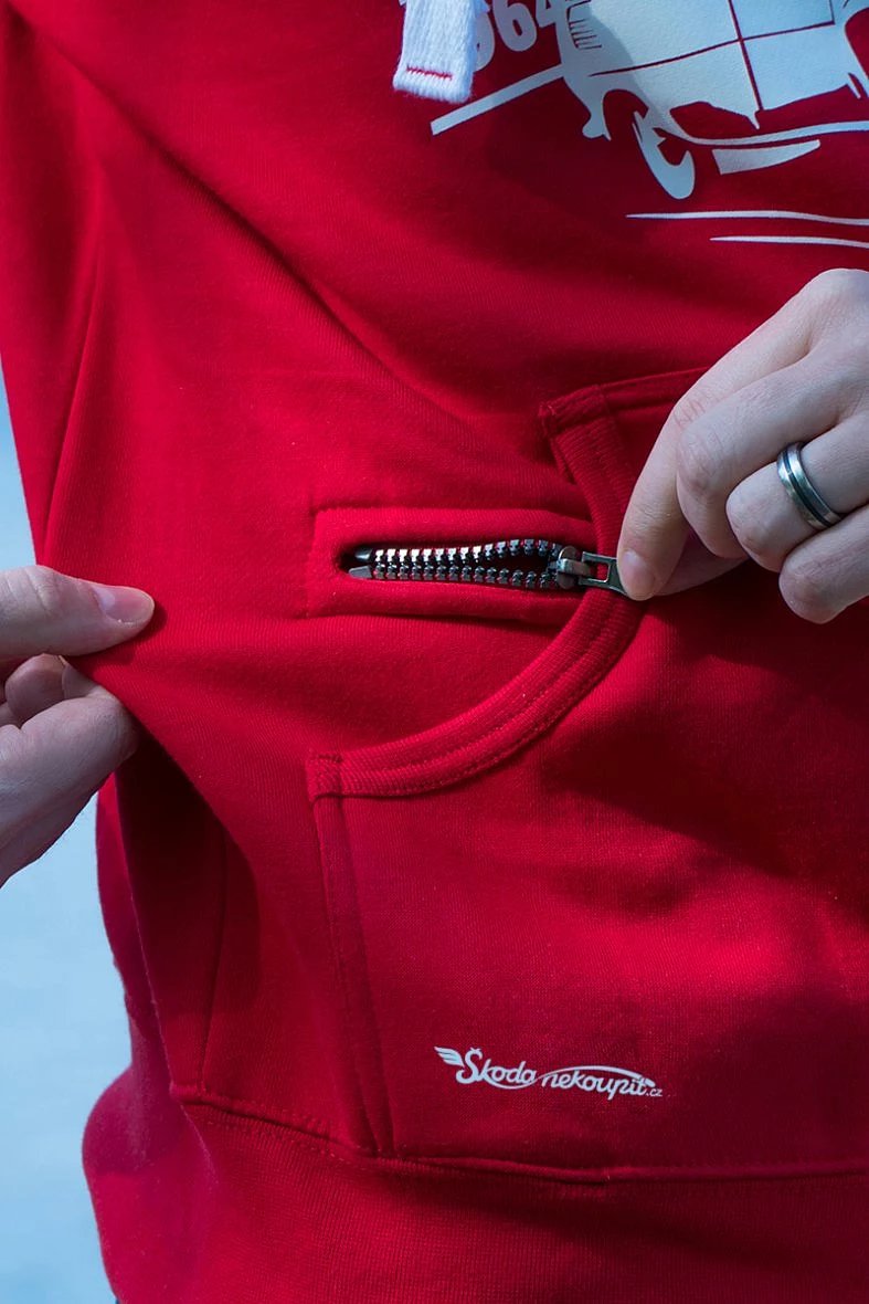 Red men´s sweatshirt bus C734