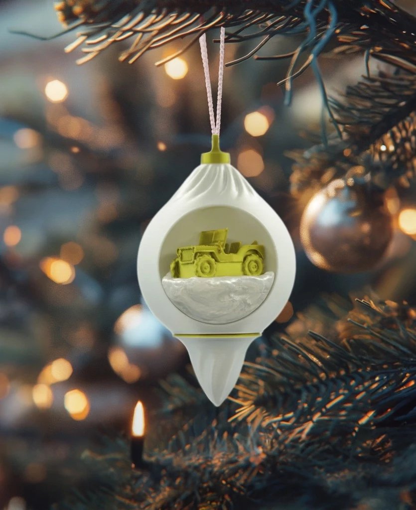 Discounted set of Willys Christmas ornaments