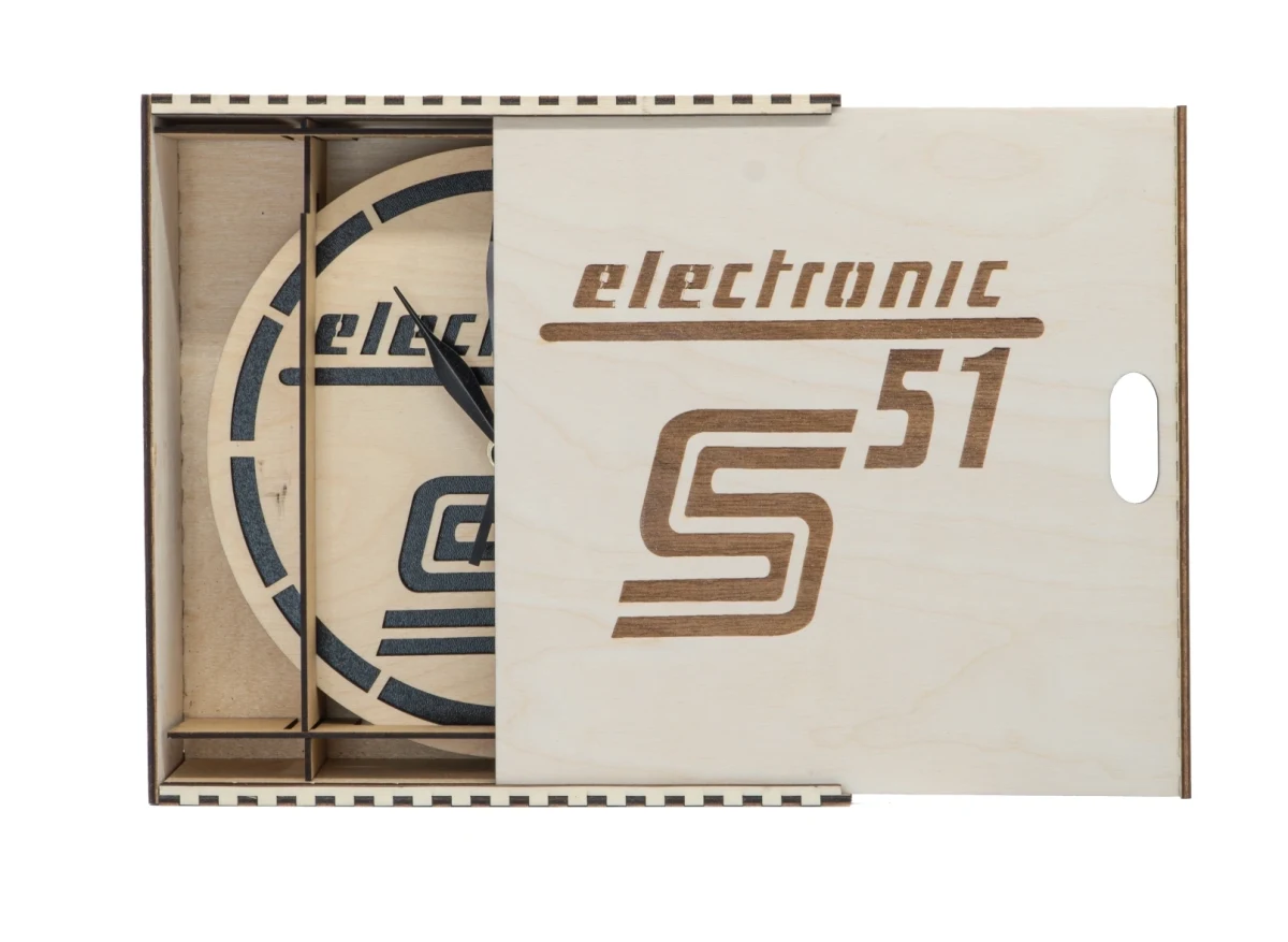 295_drevene-hodiny-electronic-s51-06