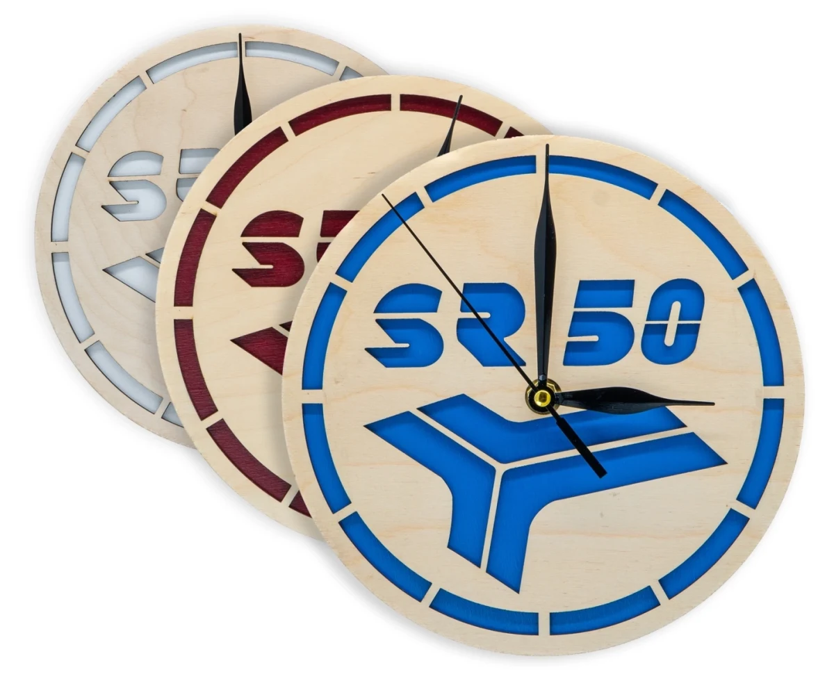 240_drevene-hodiny-sr50
